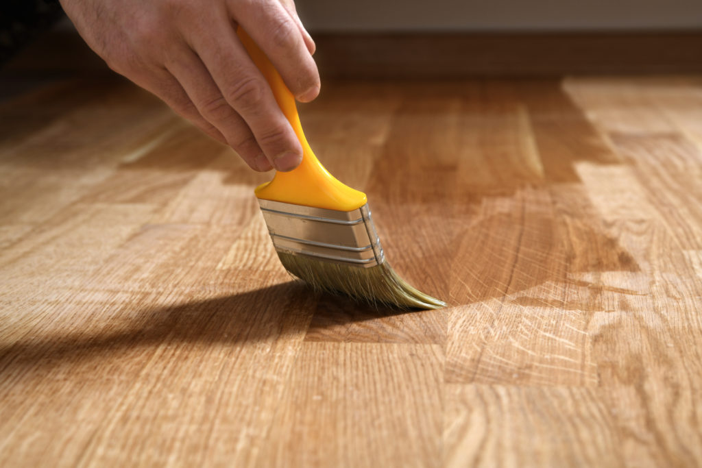 Comment bien cirer votre parquet en bambou ? - Parquet de Bambou